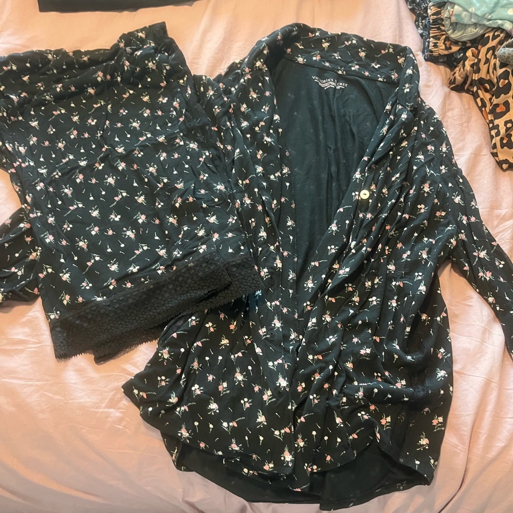 VS pj set